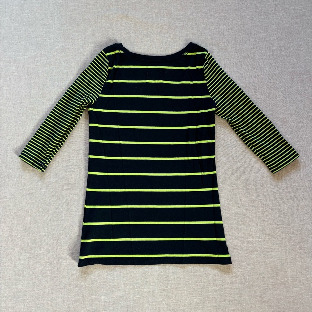Hollister blue & green striped 3/4 sleeve top. - Picture 6 of 7